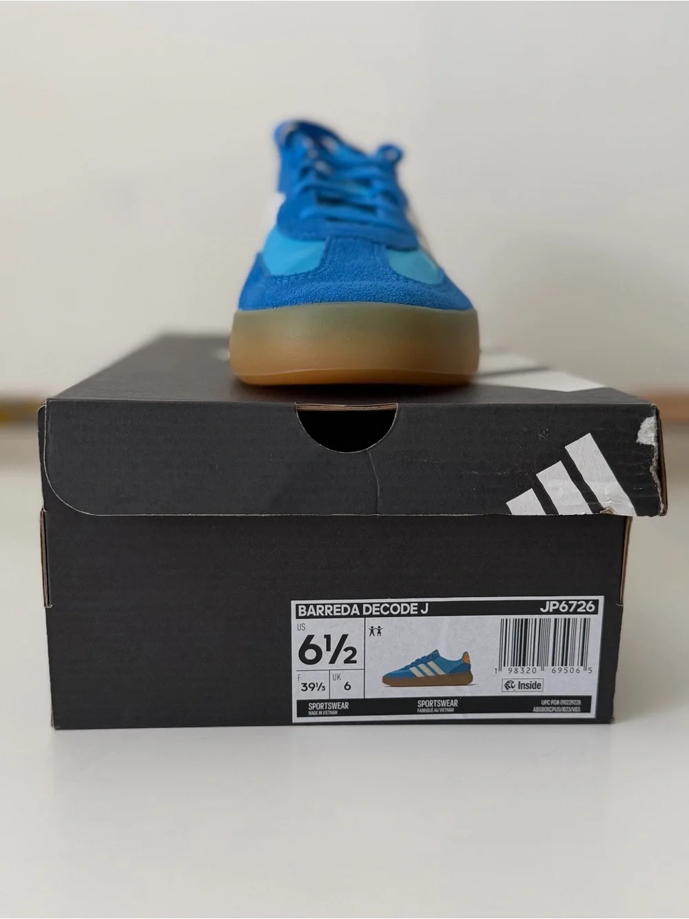 Adidas Barreda Decode J Blue with Gum Sole Low-Top Sneaker